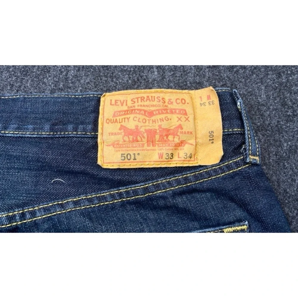 Levis 501 Original Fit Jeans Mens 33x34 Blue Dark Wash Button Fly Denim